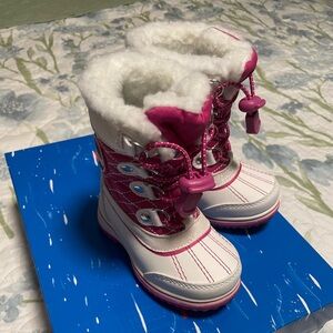 Toddler girls winter waterproof boots size 6